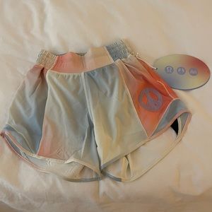 Lululemon x Madhappy Hotty Hot Short 4”